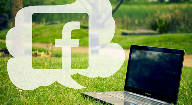 Firma odzieżowa "Szyjemy Sukienki" zaczynała od fanpage’u na Facebooku, a dziś zatrudnia osiem osób, prowadzi ogólnopolską sprzedaż i przymierza się do wejścia na rynki zagraniczne. (fot. pixabay) Firmy w Polsce na bakier z social media. Jesteśmy w ogonie Europy