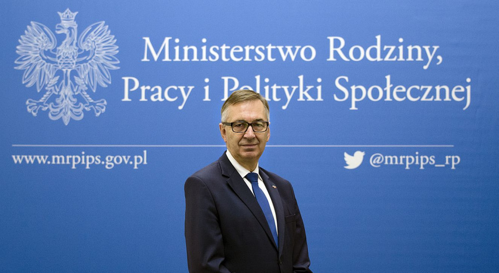 - Chcemy, aby przed przystąpieniem do pracy umowa już była dostarczona pracownikowi - powiedział Szwed (Stanisław Szwed, fot.mpips.gov.pl) Nowelizacja kodeksu pracy: Pracodawca dostarczy umowę o pracę przed rozpoczęciem zatrudnienia?