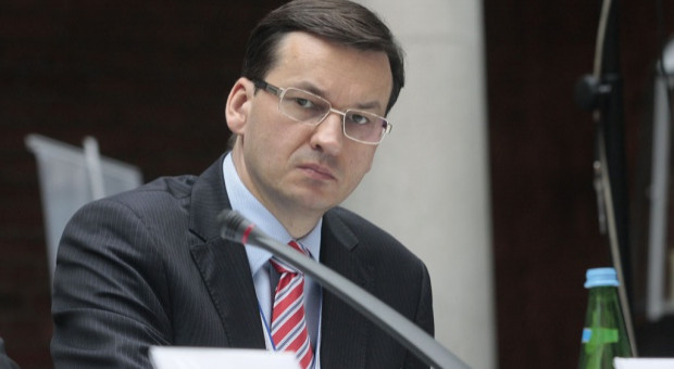 Morawiecki chce, aby w zgodzie z unijnymi wymogami w dużo większym stopniu wykorzystywać to prawo do promocji krajowych podmiotów (fot. PTWP) Morawiecki: Polska potrzebuje rozwoju nowoczesnego przemysłu