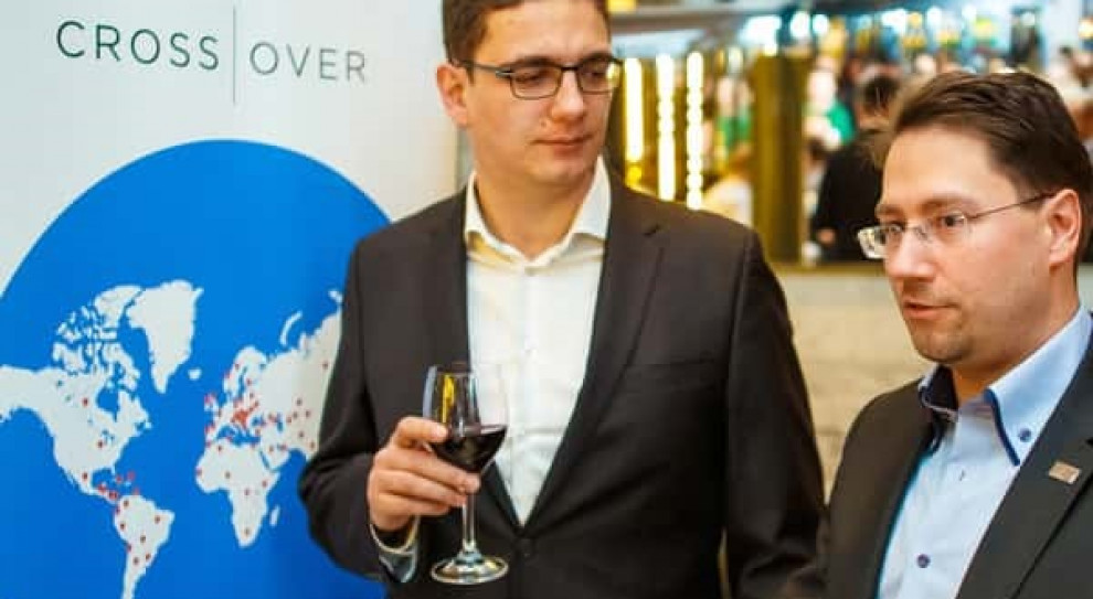 Po trzech miesiącach od otwarcia polskiego przedstawicielstwa firma zatrudniła ponad 20 pracowników. (Fot. Crossover) Crossover zatrudni tysiąc specjalistów do pracy zdalnej
