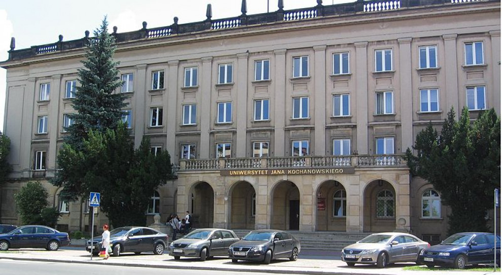 Uniwersytet Jana Kochanowskiego w Kielcach (fot.wikipedia.org/Błażej H) Kielce: Uniwersytet chce wprowadzić studia medyczne po angielsku dla obcokrajowców
