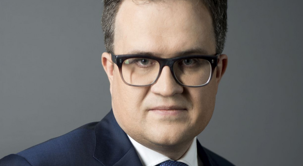 Prezes PZU Michał Krupiński zarabia "zaledwie" 120 tys. zł miesięcznie. (Fot. mat. pras.) Zarobki prezesa PZU obcięte o połowę
