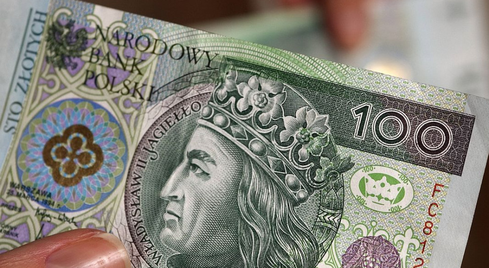 Maksymalna kwota podwyżki łącznie nie może przekroczyć 250 zł na osobę (fot.PTWP) ZUS, płace: Pracownicy dostaną podwyżki
