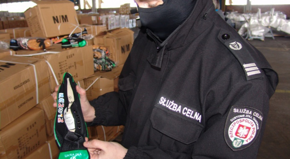 Absolwenci klasy będą mogli pracować w Administracji Skarbowej, Administracji Celnej, agencjach celnych. (Fot..gdynia.uc.gov.pl) Gdańsk, liceum: W klasie o profilu celno-podatkowym będą kształcić się celnicy