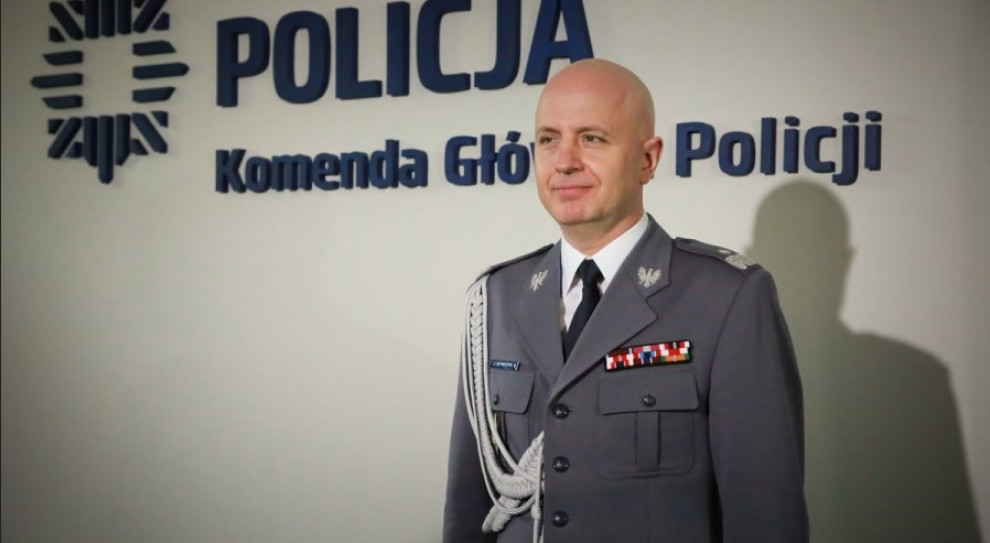 - Chciałbym uzyskać efekt systematycznego wzrostu wynagrodzeń - mówi Szymczyk (Jarosław Szymczyk, fot.policja.pl/Marek Krupa) Szymczyk: Zarobki w policji pozostawiają wiele do życzenia