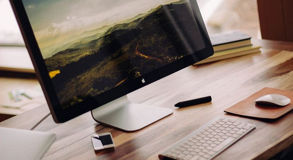 W branży informatycznej poszukiwani są przede wszystkim programiści, administratorzy baz danych, testerzy (fot.pixabay.com) Pomorskie, praca: Pilnie potrzeba informatyków. Każdy dostanie pracę