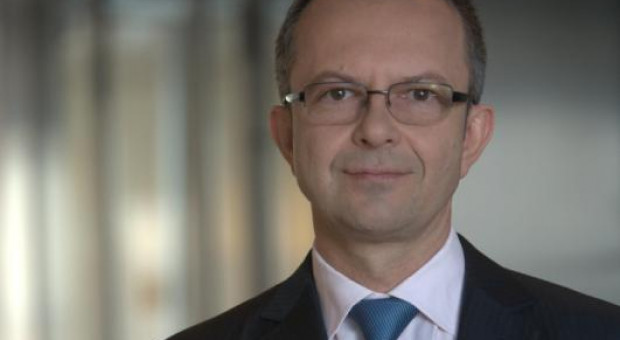 Adam Krzanowski, Grupa Nowy Styl: Spółka współpracuje z organami państwowymi w celu szybkiego wyjaśnienia spraw będących przedmiotem prowadzonego postępowania. (fot. youtube) CBA, Nowy Styl: Adam Krzanowski zabrał głos w sprawie brata