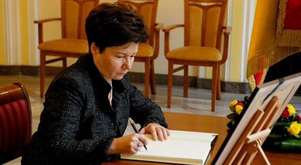 Stosowanie klauzul społecznych jest obowiązkowe dla jednostek miejskich (fot.um.warszawa.pl) Warszawa: Dzięki klauzulom społecznym udało się zatrudnić tysiące osób