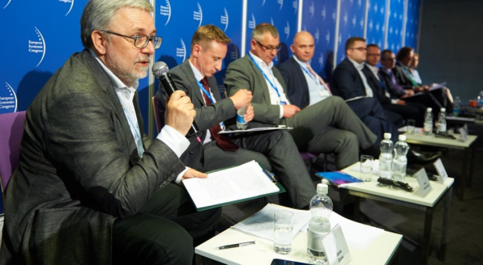 Pokolenie, które 20-25 lat temu zakładało swoje firmy wkrótce będzie musiało przekazać je następcom (EEC 2016 fot.PTWP) EEC 2016: Firmy rodzinne nie mają następców i boją się zewnętrznych menadżerów. Jak rozwiązać te problemy?