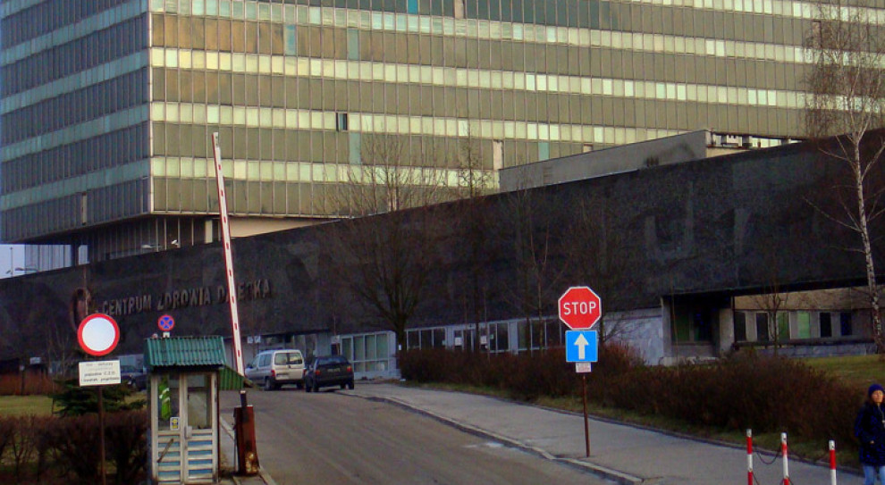 Pielęgniarki odeszły od łóżek pacjentów we wtorek rano; domagają się podwyżek i poprawy warunków pracy (fot. Cezary p/wikipedia/CC BY-SA 3.0) "Ponieważ nie dogadaliśmy się z dyrekcją, strajk trwa dalej"