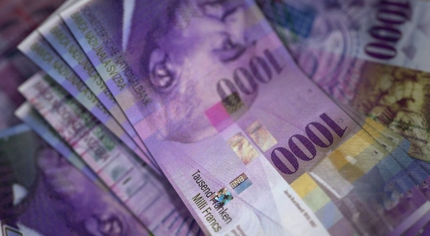 Według rządowych obliczeń realizacja inicjatywy kosztowałaby corocznie 208 mld franków (fot.pixabay.com) Szwajcaria, dochód gwarantowany: Mogli mieć 2,5 tys. franków pensji od państwa. Powiedzieli nie