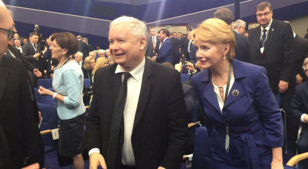 Jarosław Kaczyński na obchodach 1050 rocznicy Chrztu Polski. (fot.:twitter.com/pisorgpl) Jarosław Kaczyński na emeryturze chce mieć rodeo i... hodowlę byków