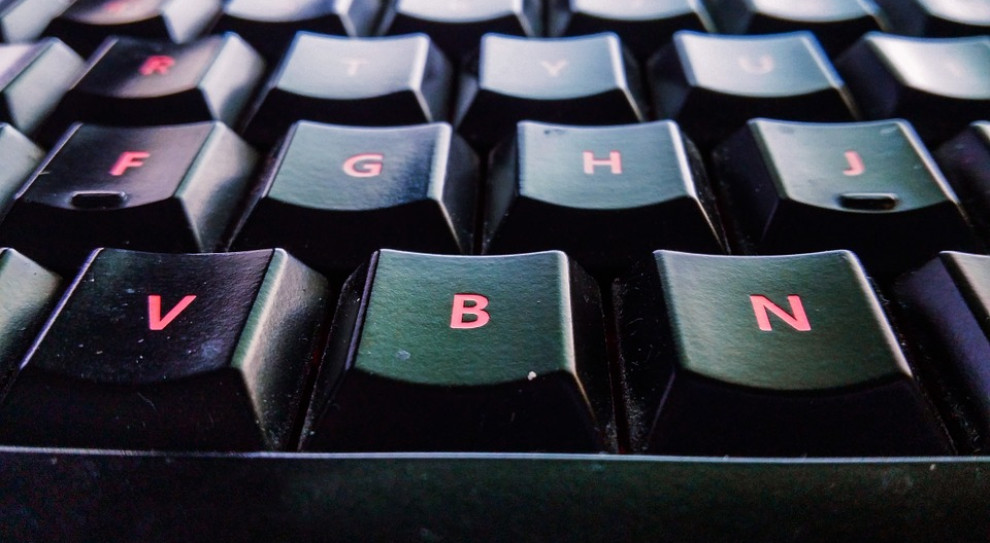 Polscy specjaliści z branży IT, są doceniani za swoje umiejętności na całym świecie (fot.pixabay.com) Informatyk, praca: Pracownicy IT rozchwytywani na całym świecie. Ich pozyskanie to nie lada wyzwanie