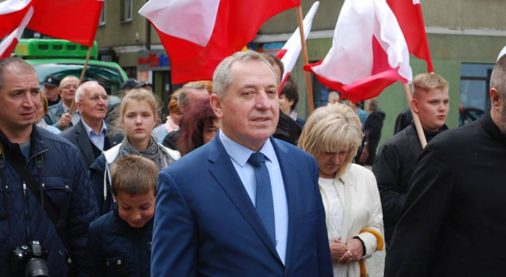Wdrożenie jednolitego podatku planujemy od 1 styczna 2018 roku - mówił Kowalczyk (fot. facebook/Henryk Kowalczyk) Kwota wolna w jednolitym podatku od 2018 r.