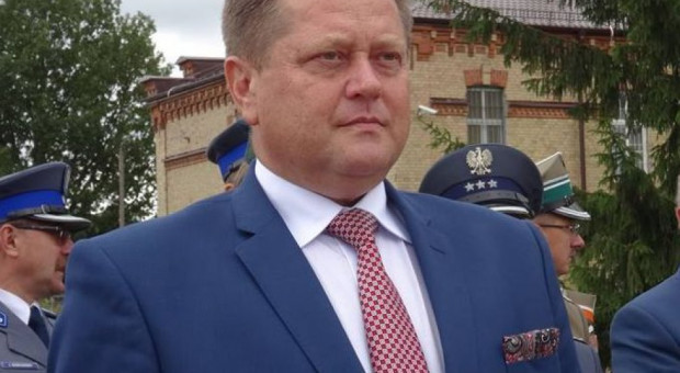 MSWiA chce obniżenia emerytur funkcjonariuszy SB .Na zdjęciu szef resortu Jarosław Zieliński. (fot. Facebook) MSWiA chce obniżenia emerytur funkcjonariuszy Służb Bezpieczeństwa