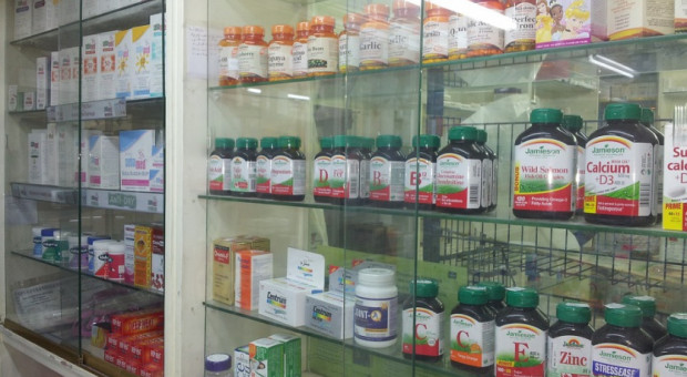Wśród zawodów, w których zdecydowano się wygasić kształcenie, są technicy farmaceutyczni (fot. pixabay) Technik farmaceutyczny już nie wróci. Zawód nie jest potrzebny