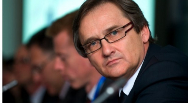 - Młody lekarz musi z czegoś utrzymać siebie i swoich bliskich - powiedział Maciej Hamankiewicz (fot. PTWP) Lekarze, zarobki, NIL: Konieczne jest ustalenie widełek płacowych dla lekarzy