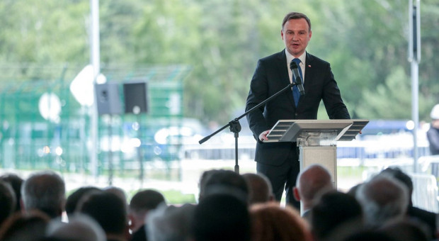 Przeciwko wprowadzanym przez władze PRL podwyżkom cen żywności zaprotestowało 25 czerwca 1976 r. ok. 80 tys. osób z 97 zakładów w 24 województwach (fot. twitter/Kancelaria Prezydenta) Obchody 40. rocznicy wystąpień robotniczych z czerwca 1976 r.