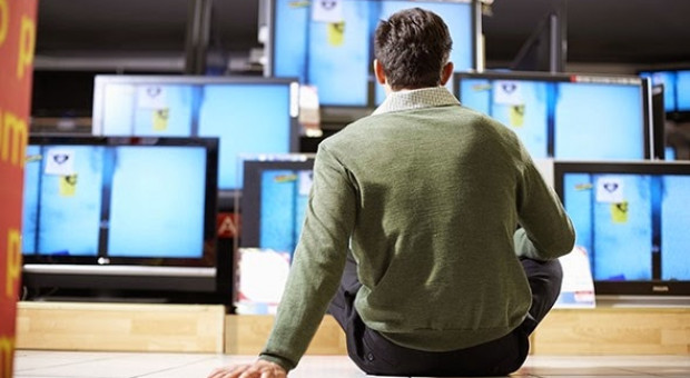 (fot.fotolia) Strefa do pracy w centrum handlowym, czyli jak przyciągnąć panów na zakupy?