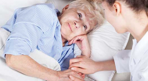 fot.fotolia Toruń: Pomoc dla seniorów, praca dla pielęgniarek i opiekunów