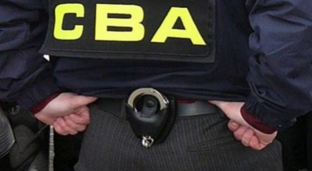 Prokuratura Okręgowa w Łodzi powierzyła śledztwo w całości łódzkiej delegaturze CBA (cba.gov.pl) CBA: Trzy osoby zatrzymane za płatną protekcję