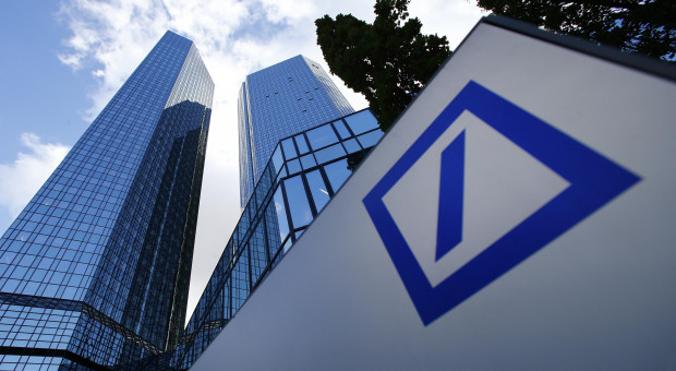 Deutsche Bank zmaga się z problemami wśród zarządu. (Fot.: dbalumni.com) Były menedżer Deutsche Banku żąda 17 mln dolarów za niesłuszne zwolnienie
