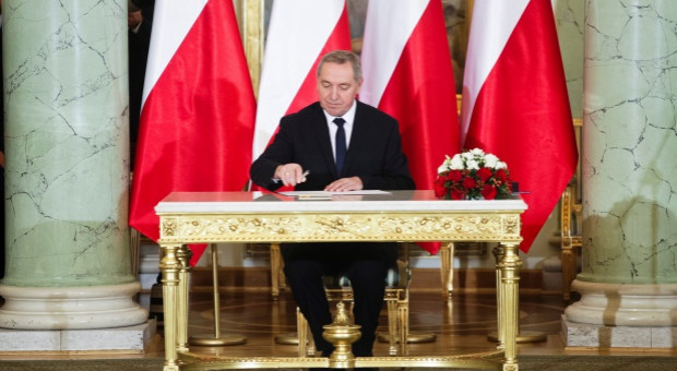 - Wracamy do 60/65. Nadal trwa jeszcze dyskusja dotycząca połączenia tego ze stażem - mówi Henryk Kowalczyk (fot.PTWP) Emerytura: Są trzy warianty obniżenia wieku emerytalnego