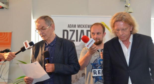 Organizacja zakładowa NSZZ Solidarność w Teatrze Polskim z kolei zaprotestowała wobec działań mających charakter mobbingu (fot.solidarnosc.org.pl) Krzysztof Mieszkowski straci dyrektorskie stanowisko w Teatrze Polskim. "Solidarność" oskarża go o mobbing