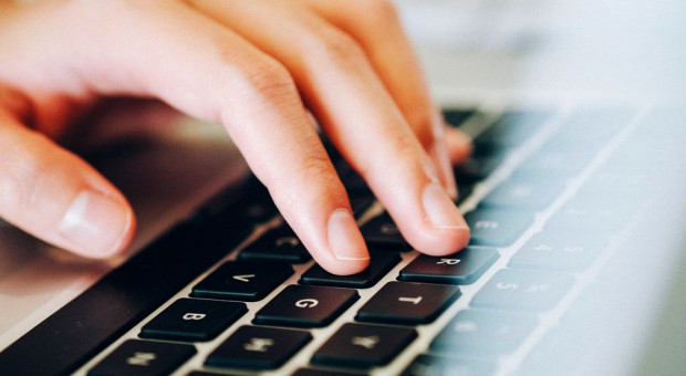Nowe zespoły we Wrocławiu i w Warszawie będą działały w ramach EY GDS (fot.pixabay.com) Praca dla programistów i menadżerów IT: EY zatrudni 300 osób w Warszawie i Wrocławiu