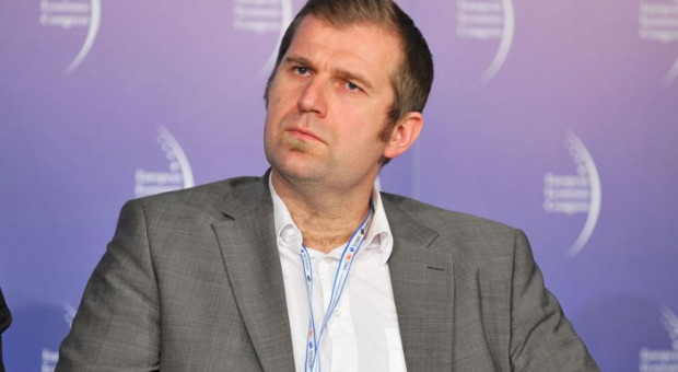 Radosław Pyffel jest współzałożycielem i prezesem Centrum Studiów Polska-Azja (fot. PTWP) Azjatycki Bank Inwestycji Infrastrukturalnych - Radosław Pyffel wybrany na wicedyrektora