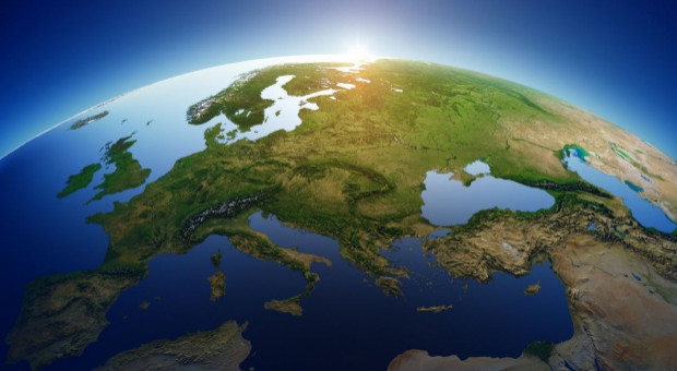 Exact Systems podpisała tzw. term sheet, czyli umowę przedwstępną (fot.fotolia) Work Service: Exact Systems planuje akwizycje zagraniczne czterech spółek