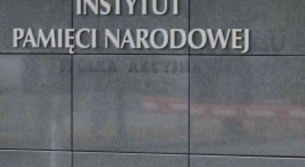 Decyzję o nominacjach na stanowiska kierownicze w IPN - zgodnie z ustawą o Instytucie Pamięci Narodowej - podejmuje prezes Instytutu po wyrażeniu opinii o przedstawionych kandydatach przez Kolegium IPN (fot.wikipedia.org/Adrian Grycuk) Krzysztof Szwagrzyk i Mateusz Szpytma wiceprezesami IPN