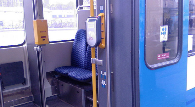 Ochrona, sprzątanie i kontrola biletów w jednej ofercie? (fot. wikipedia) RR Security przejmuje udziały w kolejnej spółce zajmującej się kontrolą biletów