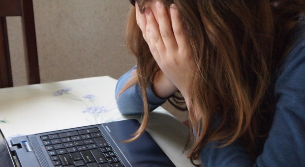 85 proc. badanych twierdzi, że pracodawcy wymagają takiego zaangażowania, że czasu na życie zostaje bardzo niewiele. (Fot.: Pixabay) Dzień Pracoholików: 19 proc. Polaków jest uzależnionych