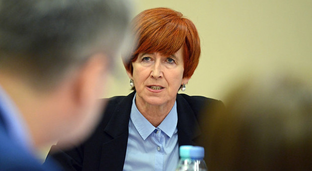 Wyraziłam nasze ubolewania i zawód oraz rozczarowanie z faktu, że KE nie uwzględniła procedury żółtej kartki - mówi minister Rafalska (fot. mpips.gov.pl) Rafalska rozczarowana brakiem zmian w dyrektywie o pracownikach delegowanych