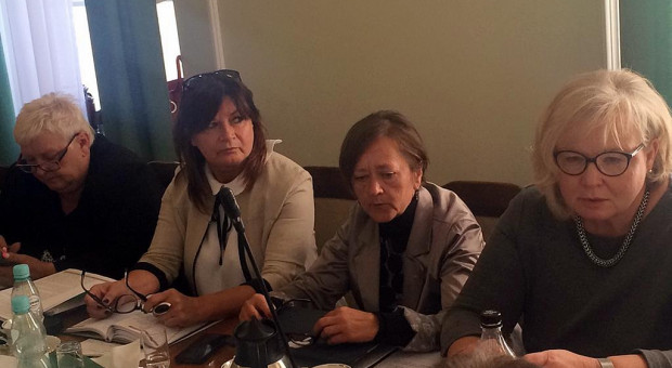 Oczekujemy realizacji programu wyborczego PiS oraz obietnic złożonych naszemu środowisku w expose pani premier - informuje NSZZ Solidarność (fot.solidarnosc.org.pl) Związkowcy okupują budynek Ministerstwa Zdrowia. Chcą rozmawiać z premier o problemach pracowników ochrony zdrowia