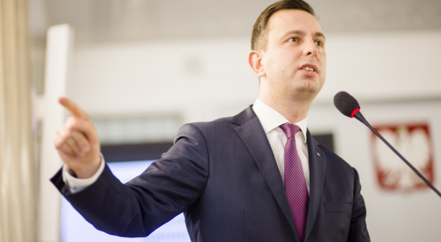 Kosiniak-Kamysz poinformował też, że wśród propozycji PSL są także darmowe bilety dla studentów na komunikację miejską i PKP (Władysław Kosiniak-Kamysz, fot.psl.pl) PSL: 2 proc. PKB na naukę, stypendia, staże i bilety dla studentów