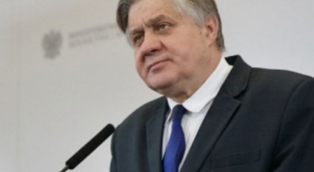 Krzysztof Jurgiel zapewnił, że pracownicy instytucji kontrolnych, które zostaną scalone, nie powinni się obawiać o swoje miejsca pracy. (fot.minrol.gov.pl) Reforma systemu bezpieczeństwa żywności obędzie się bez zwolnień?