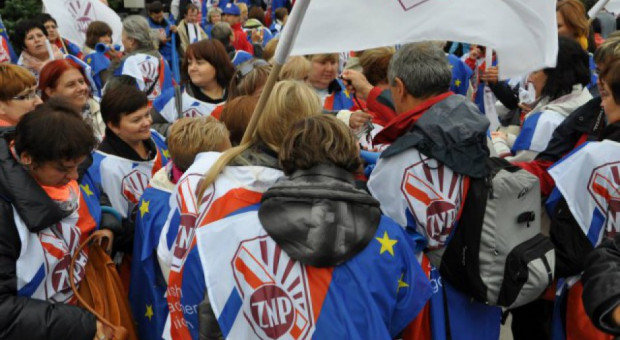 Protesty przeciwko wprowadzaniu reformy systemu oświaty ZNP ma zorganizować we wszystkich miastach wojewódzkich. (fot. ZNP/Facebook) Protest ZNP przeciwko reformie edukacji. Ma przyjść kilkadziesiąt tysięcy osób