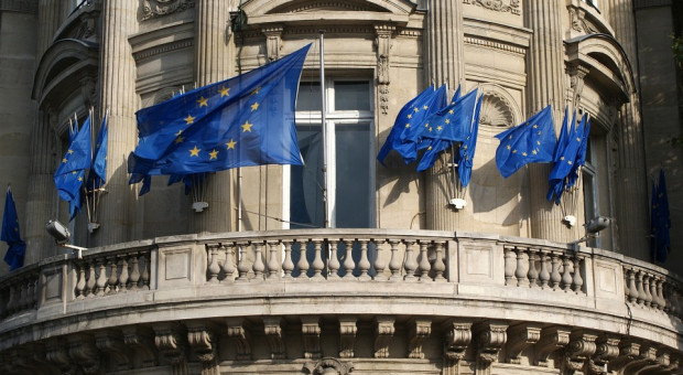 W ramach unijnej polityki spójności wydano w latach 2007 - 2013 w sumie 346,5 mld euro. (fot. pixabay.com) KE ocenia, że dzięki inwestycjom z polityki spójności powstało ok. miliona miejsc pracy