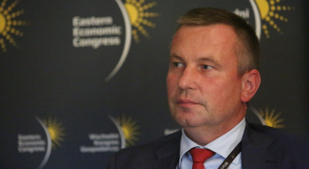 Jak wskazuje prezes Unibep, po firmie Skanska, która pożegna 1,2 tys. osób, kolejna firma z branży kolejowej zapowiedziała zwolnienie 300 osób. (Fot. PTWP) Gołębiecki, Unibep: Jak nie ma zamówień, ludzie nie mają pracy