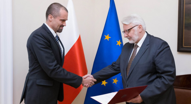 Kumoch był m.in. korespondentem Polskiej Agencji Prasowej w Moskwie, a później m.in. zastępcą szefa działu zagranicznego i szefem działu krajowego gazety "Dziennik". (fot. msz.gov.pl) Jakub Kumoch ambasadorem RP w Szwajcarii