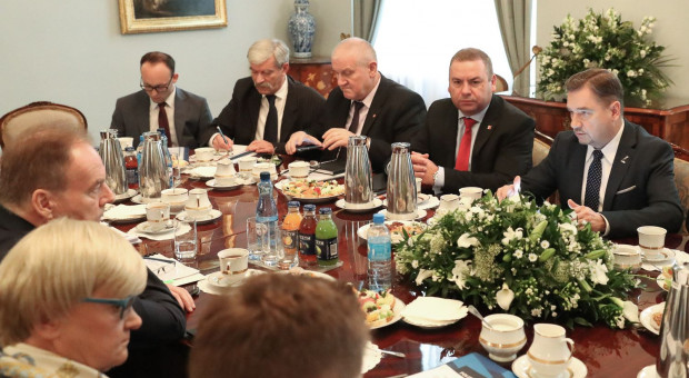 Przewodniczący Rady, szef "Solidarności" Piotr Duda będzie prowadził tę debatę - o działaniu forum dialogu trójstronnego - związków zawodowych, organizacji pracodawców i rządu (fot.Grzegorz Jakubowski/KPRP) Rada Dialogu Społecznego działa już rok. Co się udało?
