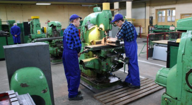 Dofinansowanie otrzymają m.in. Śląskie Techniczne Zakłady Naukowe w Katowicach (fot. www.sltzn.katowice.p) Katowice, Sosnowiec, Chorzów: Pieniądze dla szkół na poprawę warunków kształcenia zawodowego