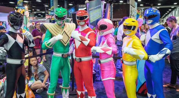 Zespół "Power Rangers" dba o dobry nastrój i samopoczucie pracowników firmy Visus. (Fot. Mooshuu/Wikimedia, lic. CC BY-SA 2.0) VIsus: W tej firmie o dobry nastrój pracowników dba zespół "Power Rangers"