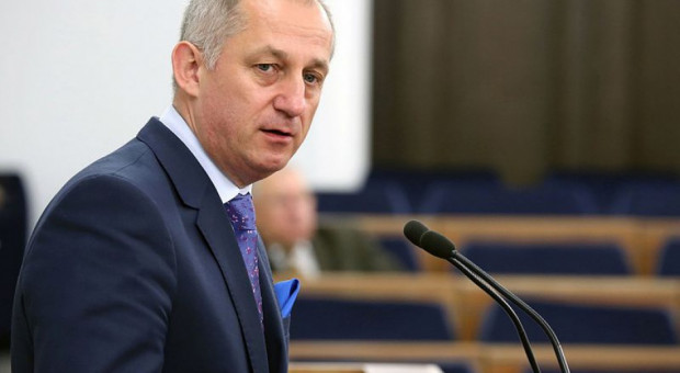 Chcemy skończyć z "PiS-iewiczami" - mówi Sławomir Neumann. (fot. wikipedia.org) Konkursy na członków rad nadzorczych spółek SP: Posłowie Platformy przygotowali projekt ustawy