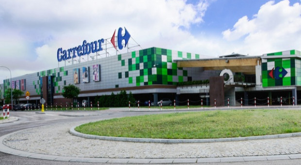Carrefour w Polsce zatrudnia ponad 5 tys. osób poniżej 35. roku życia oraz ponad 4 tys. powyżej 45. roku życia. (Fot. Wnp.pl) Karta Różnorodności, Carrefour: Jedna trzecia pracowników to osoby poniżej 35. roku życia