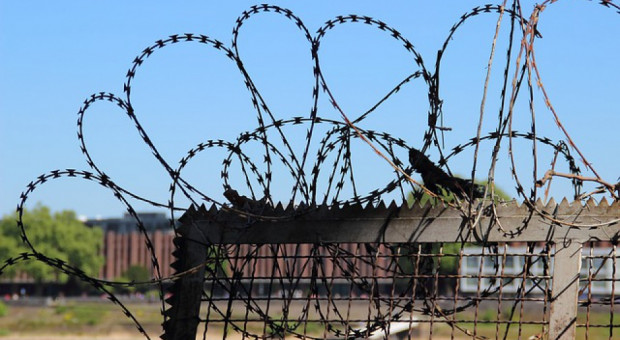 Wskaźnik zatrudnienia więźniów w Polsce jest jednym z niższych w Europie (fot.pixabay.com) Posłowie chcą wysłać więźniów do pracy