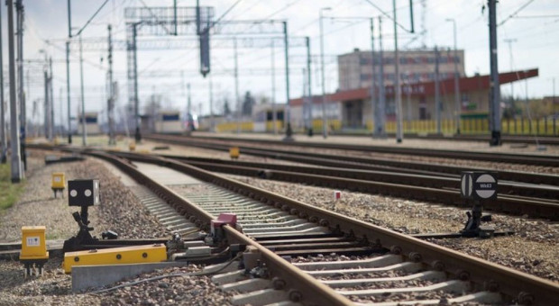 W 23 zakładach spółki PKP PLK zatrudnionych jest blisko 40 tys. pracowników. (Fot. PKP PLK) Pracownicy PKP PLK dostali jubileuszowe nagrody