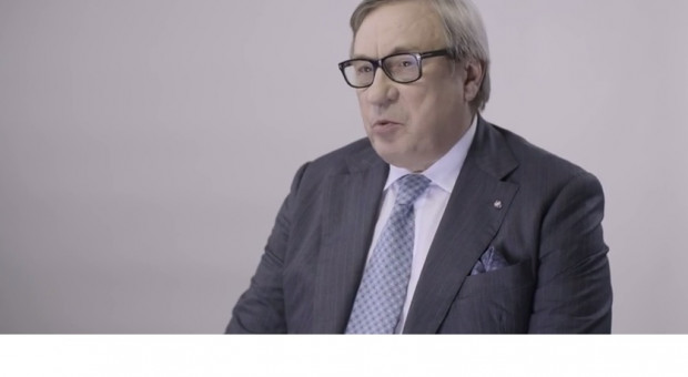 Maciej Formanowicz, prezes Fabryki Mebli Forte (fot. youtube.com) Fabryki Mebli Forte inwestują. Będzie praca dla 1000 osób